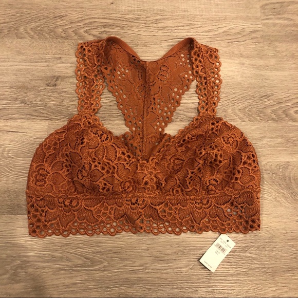 aerie Other - Aerie Eyelet Racerback Bralette Size L NWT